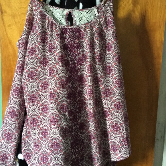 Long sleeve purple shirt - Picture 2 of 2